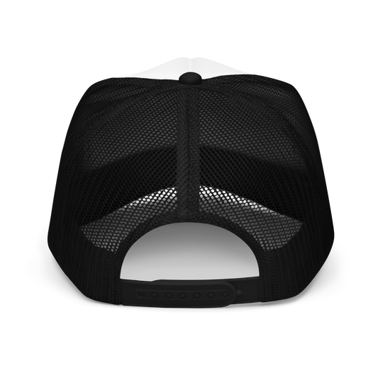 Lea soft trucker hat